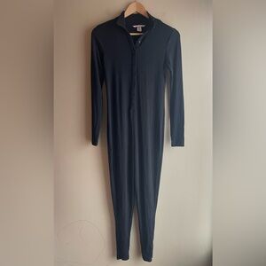 Victoria Secret Women Button Up Jumpsuit Black Sleepwear Size Small